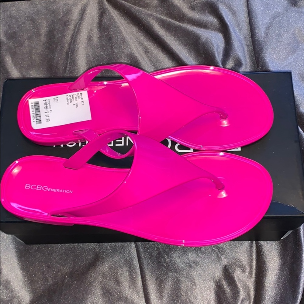 BCBG hot pink flip flops
